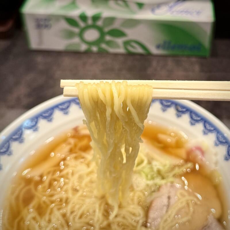 三吉屋 駅南けやき通り店 さんきちや えきなんけやきどおりてん 新潟県新潟市中央区米山 新潟駅南口 新潟駅裏 中華そば 普通 新潟ご当地 あっさり醤油ラーメン 麺匠高野