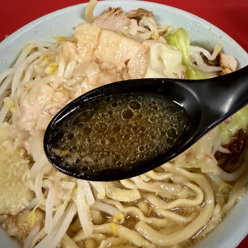 ラーメン二郎 新潟店 新潟県新潟市中央区万代 ラーメン小 豚骨醤油ラーメン 朝ラー ニンニク アブラ スープ