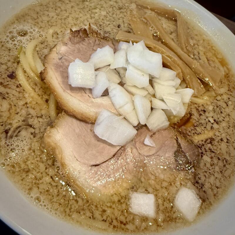 麺舗ソニデロ めんぽ 碧空麺舗 アオゾラメンポ 新潟県新発田市島潟 煮干背油ラーメン 燕背油醤油ラーメン 津軽煮干しラーメン 具