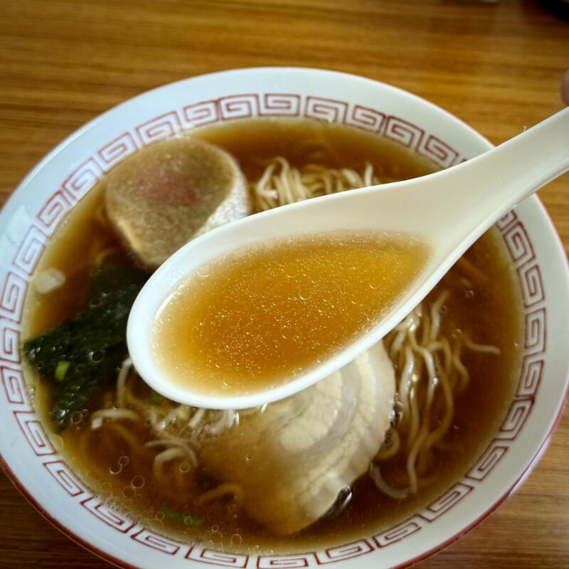 なるせ温泉 東仙歩 とうせんぼ 秋田県雄勝郡東成瀬村椿川 ラーメン 醤油ラーメン スープ