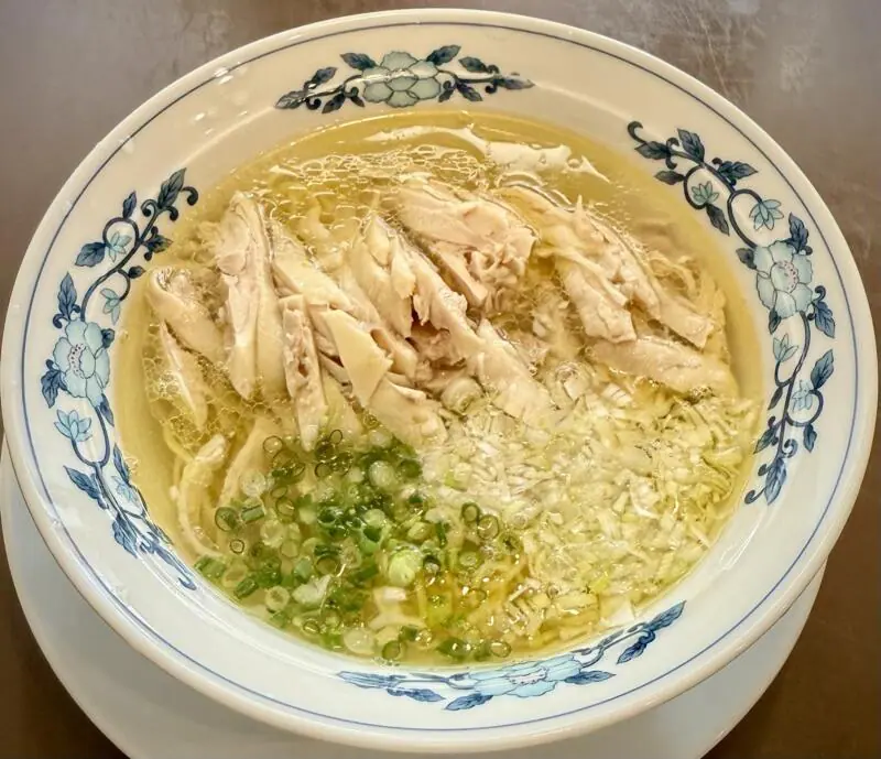 中国料理 パリスタ飯店 旧鷹巣町 秋田県北秋田市松葉町 鶏絲湯麺 鶏の千切りそば 塩ラーメン