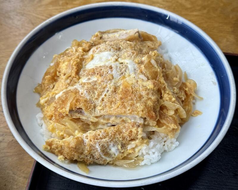 御食事処 大さと おおさと 秋田県湯沢市山田 隠れオモウマい店 カツ丼