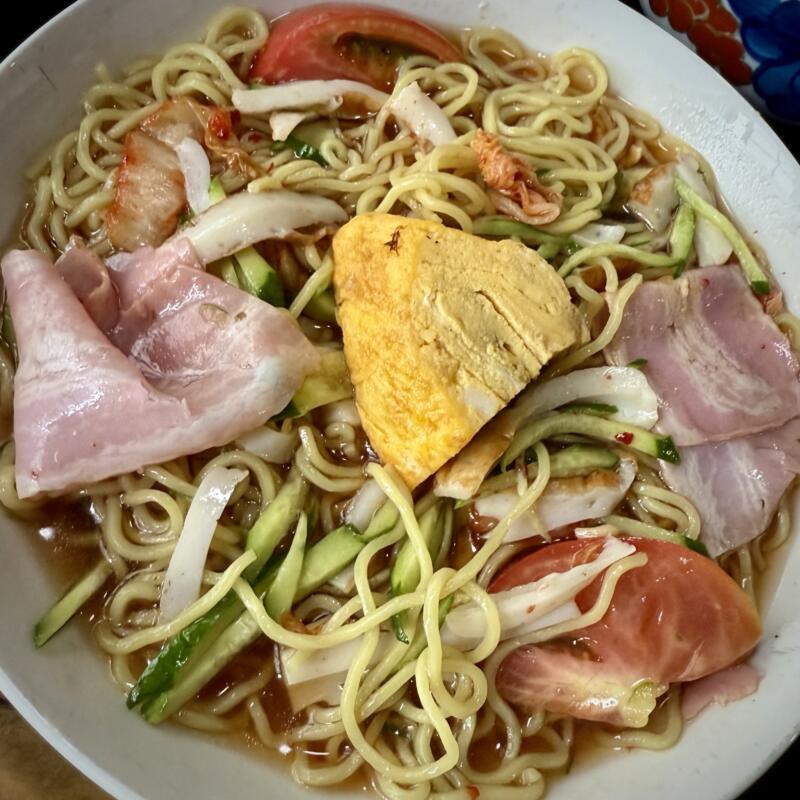 御食事処 大さと おおさと 秋田県湯沢市山田 隠れオモウマい店 冷し中華 混ぜる