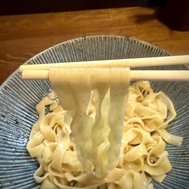 自家製麺 ラカン 宮城県仙台市若林区荒井 荒井駅 鶏塩麹と四番のつけ麺 自家製麺 平打ち極太ストレート麺