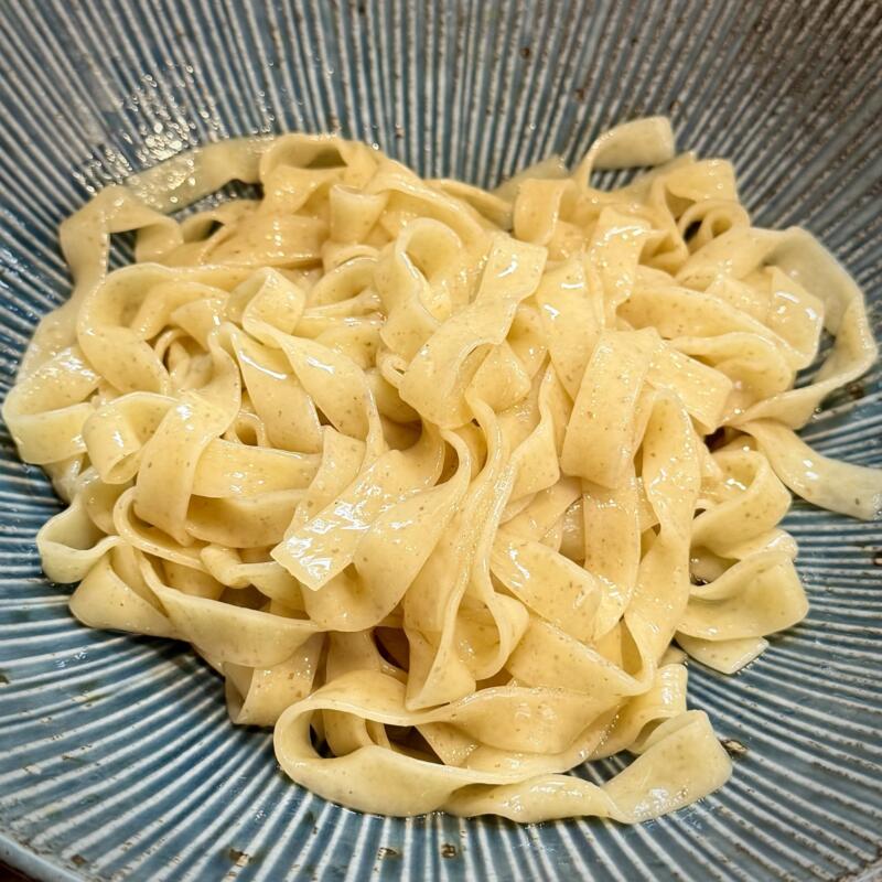 自家製麺 ラカン 宮城県仙台市若林区荒井 荒井駅 鶏塩麹と四番のつけ麺 自家製麺 平打ち極太ストレート麺