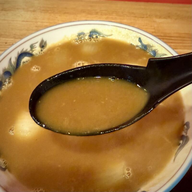 大黒亭 松屋小路店 新潟県三条市本町 カレーラーメン 三条カレーラーメン スープ
