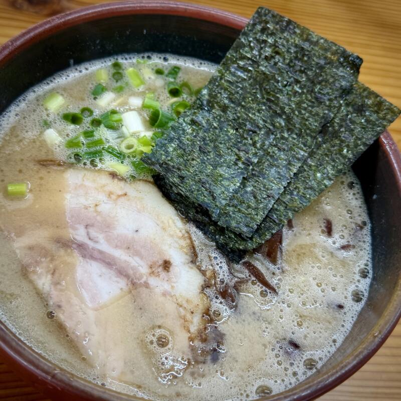 らーめん 天池家 あまいけや 新潟県十日町市伊達 とんこつラーメン 博多ラーメン 豚骨ラーメン 具