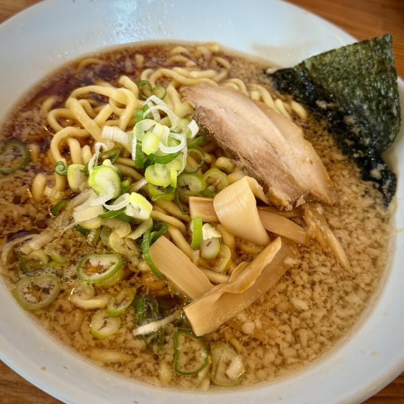 かどまん食堂 かどまん 卯ノ木店 新潟県中魚沼郡津南町大字下船渡乙 らーめん 背脂醤油ラーメン 具