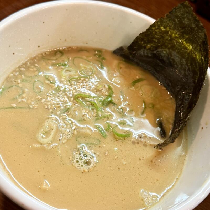 つけ麺・らーめん 越後維新 湯沢本店 新潟県南魚沼郡湯沢町湯沢 つけとん 豚骨つけ麺 具
