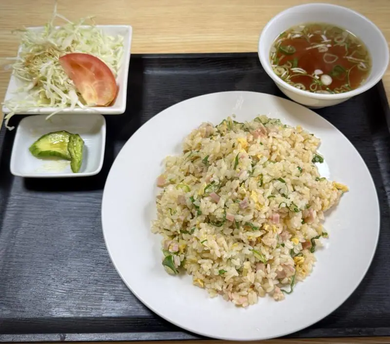 中国四川料理 仁 じん 山形県酒田市浜田 五目チャーハン 五目炒飯 スープ 漬け物 サラダ