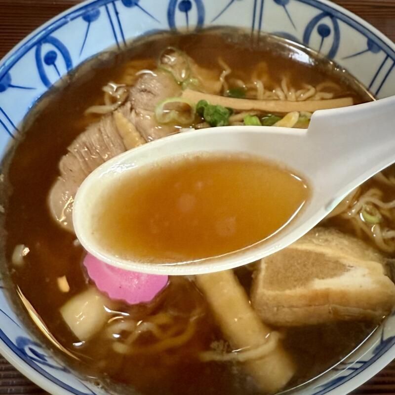 碇ヶ関ドライブイン いかりがせきドライブイン 青森県平川市碇ヶ関 碇ヶ関ご当地麺 自然薯ラーメン しょうゆラーメン 醤油ラーメン スープ