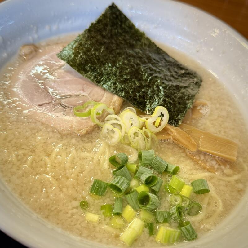 中村屋 新潟県見附市福島町 塩とんこつ背脂 塩豚骨ラーメン 背脂塩ラーメン 具