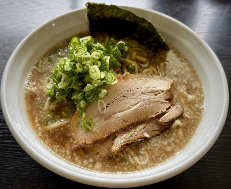 中華そば まがりすけ 山形県東根市中央東 背脂煮干そば 背脂煮干し醤油ラーメン