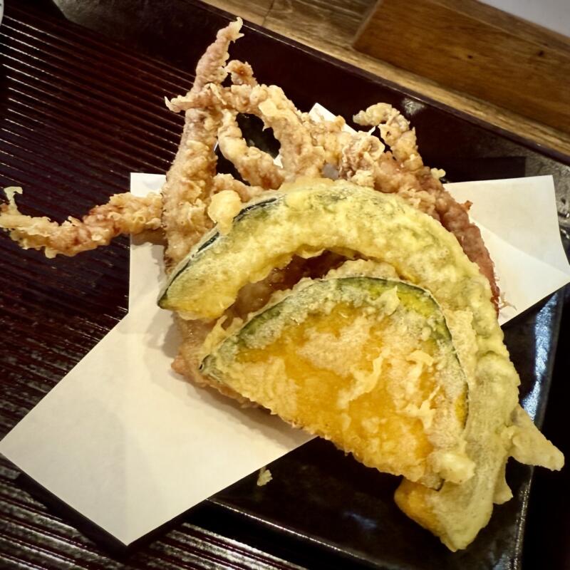 そば処 東亭 ひがしてい 山形県東根市さくらんぼ駅前 げそ天肉中華 冷たい肉中華 冷やしラーメン イカゲソ天ぷら 下足 天麩羅