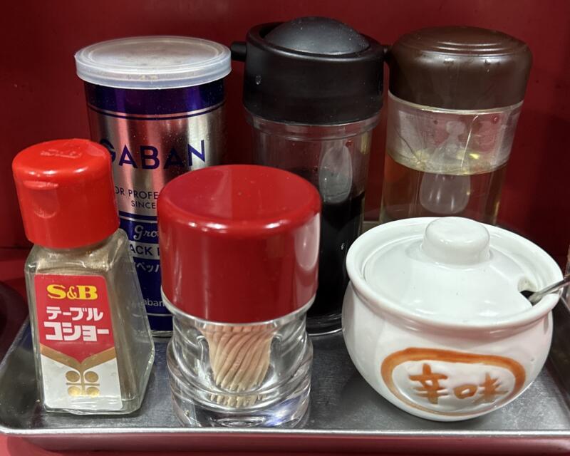 中華料理 大輦 御殿通店 だいれん ごてんどおりてん 千葉県船橋市本町 京成船橋 餃子 6個 ギョーザ 味変 調味料
