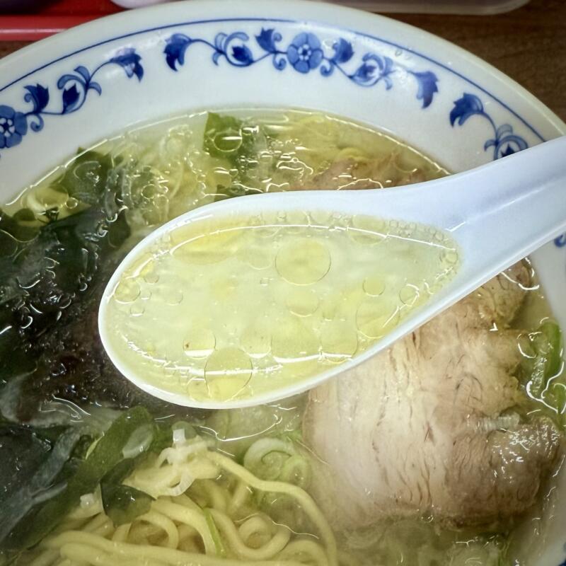 さすけ食堂 艶ちゃんのさすけ食堂 千葉県富津市金谷 浜金谷駅 カジメ半フライ カジメらーめん カジメラーメン 海藻塩ラーメン スープ