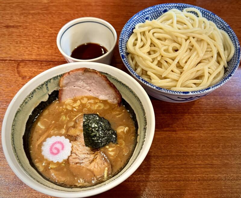 つけソバ いしい 千葉県市川市市川 国府台駅 つけソバ(並) 濃厚豚骨魚介系 つけ麺 蕎麦つゆ付き