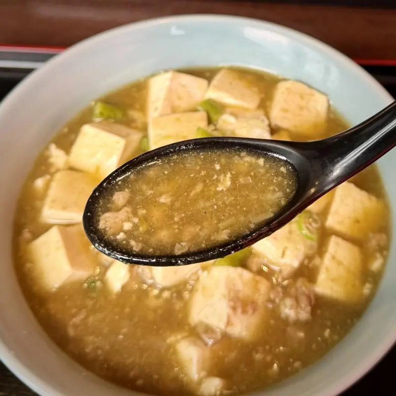 辛さ一本道 路山 西根店 岩手県盛岡市下田 汁なし青南蛮塩マーボーメン 青い麻婆麺 激辛 餡