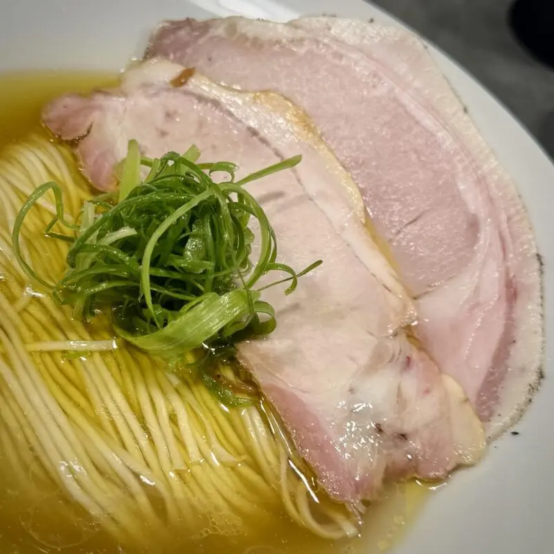 Ramen Ao ラーメン アオ 秋田県秋田市川尻御休町 塩らぁ麺 塩ラーメン 朝ラー 具