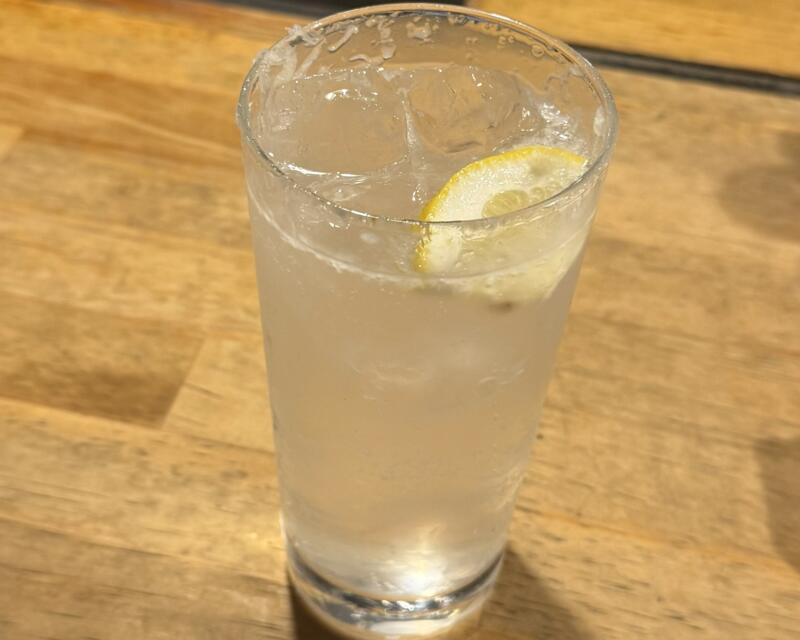 ほるもん猿 秋田県秋田市中通り 秋田駅前 焼酎レモン果肉入り レモンサワー