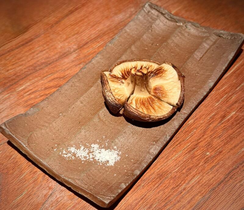 とっぴんぱらりのぷ 秋田県秋田市千秋久保田町 秋田駅前 横手ジャンボ椎茸