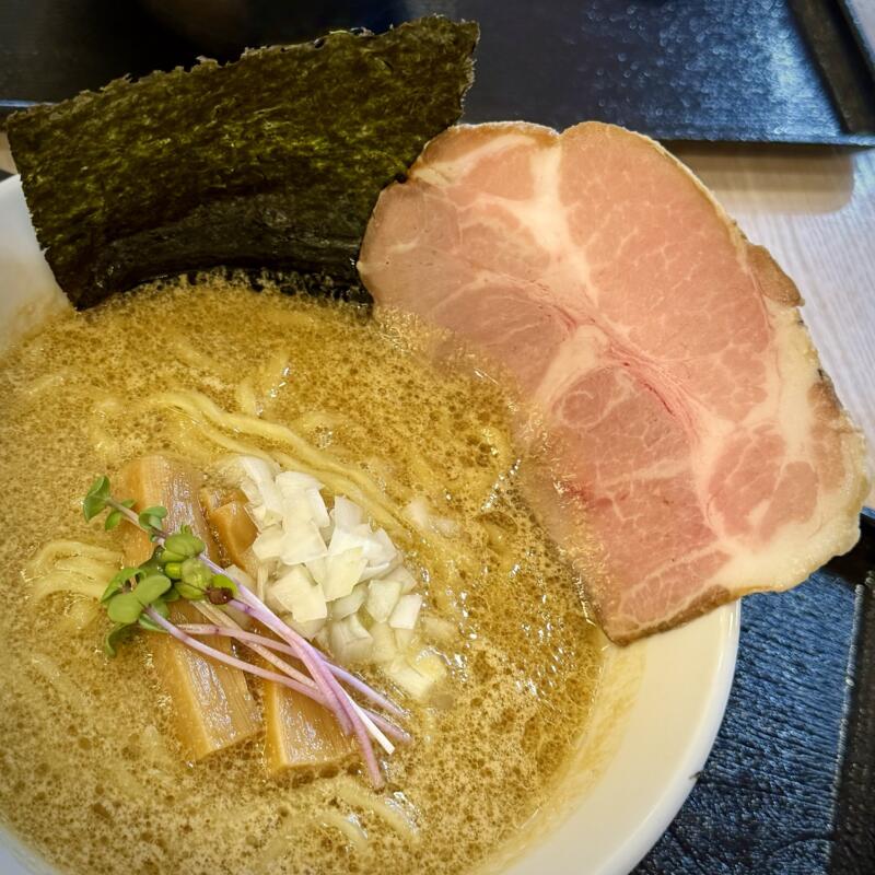 牡蠣と昆布のらー麺専門店MANNISH マニッシュ 新潟県新潟市西区青山 イオン新潟青山店 2階フードコート 牡蠣と昆布の味噌らー麺 牡蠣ペースト付き 具