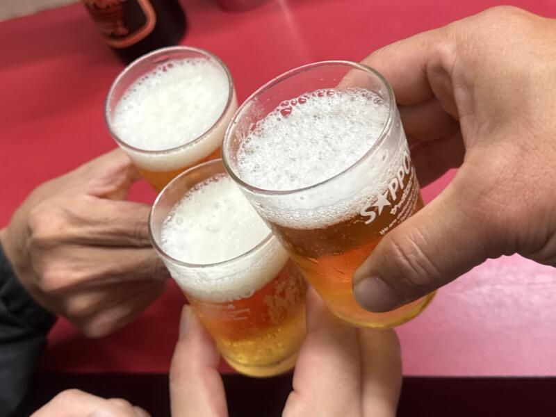 ラーメン 捨番 じゅうばん 新潟県新潟市中央区古町通10番町 白山駅 瓶ビール 乾杯