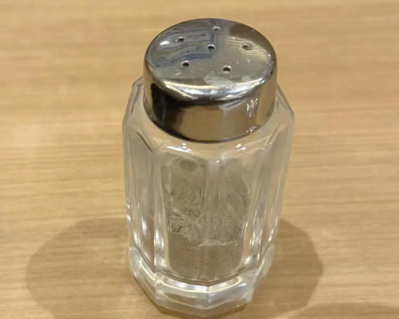 レストラン トーク 秋田県大館市御成町 いとく大館ショッピングセンター 3階 大館駅 五目ラーメン 味変 調味料