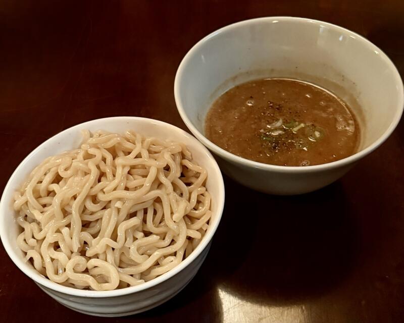 BAR JAH ジャー 秋田県秋田市大町 川反 かわばた 夜のつけめん 濃厚豚骨魚介系つけ麺 小盛り
