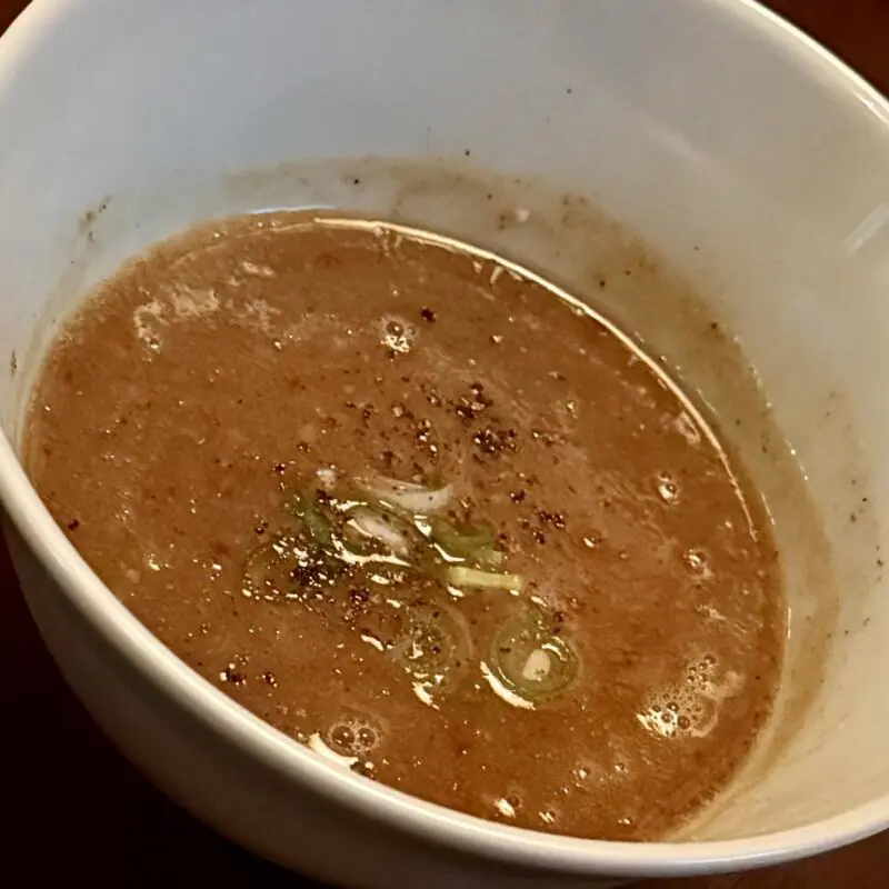 BAR JAH ジャー 秋田県秋田市大町 川反 かわばた 夜のつけめん 濃厚豚骨魚介系つけ麺 小盛り 具