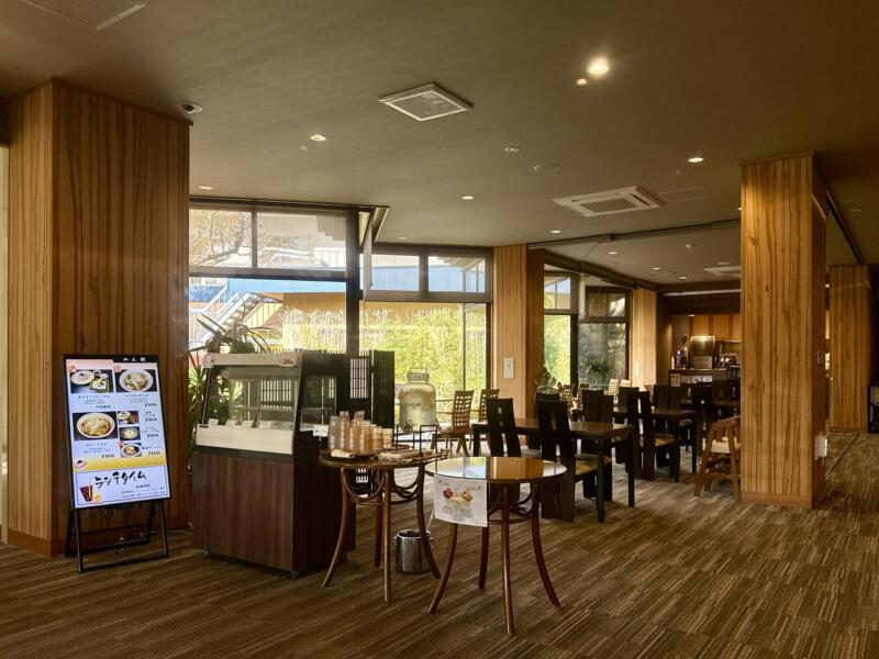 カフェレストラン 秋田県秋田市添川 秋田温泉プラザ内 食堂 食事処 店舗 店内