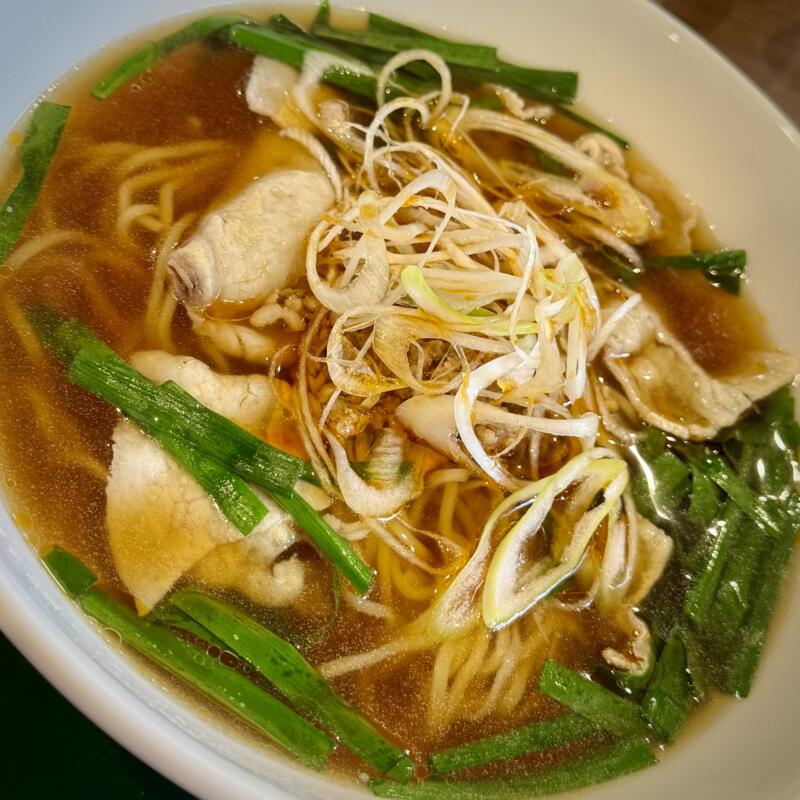 カフェレストラン 秋田県秋田市添川 秋田温泉プラザ内 食堂 食事処 ピリ辛ニラそば ニラ醤油ラーメン ピリ辛中華そば 具