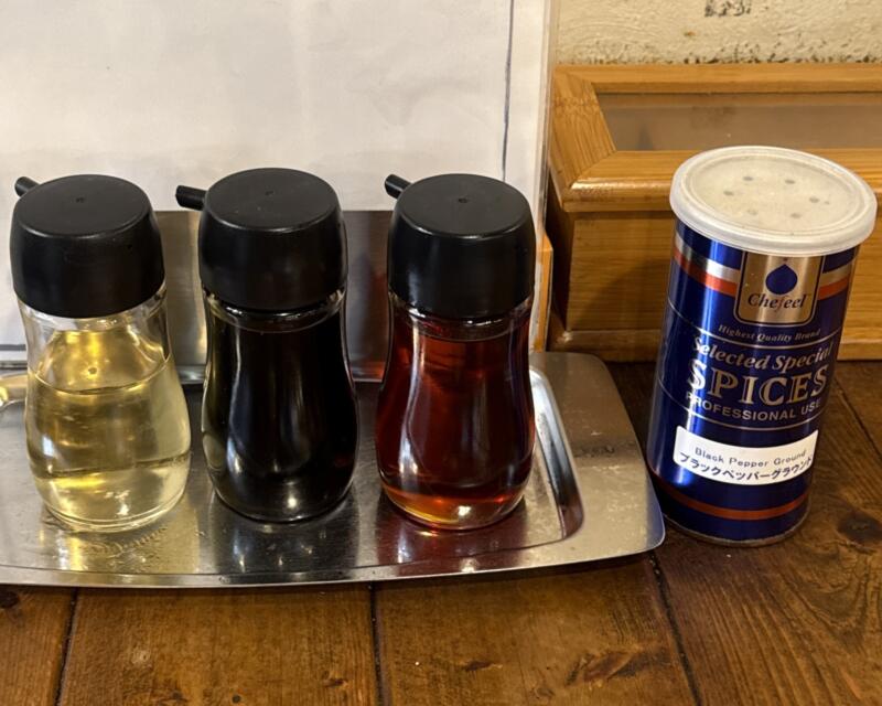 三代目 福建楼 ふっけんろう 岩手県盛岡市みたけ 青山駅 自家製焼き餃子 ギョーザ味変 調味料