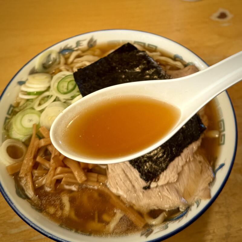ケンチャンラーメン 余目店 ケンちゃんラーメン アマケン 山形県東田川郡庄内町余目 余目駅 中華そば 小盛 醤油ラーメン うす口 油ゆき うす抜き スープ