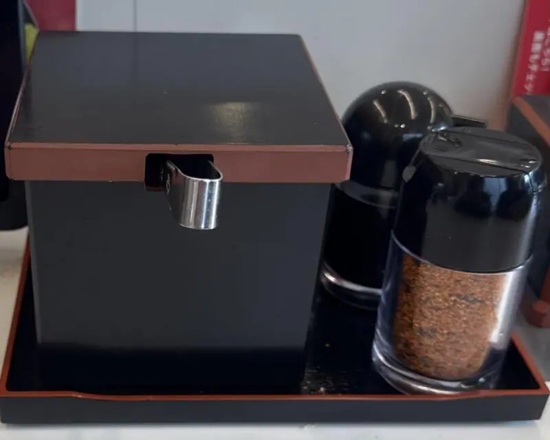 吉野家 7号線秋田土崎店 秋田県秋田市土崎港相染町 土崎駅 牛肉玉ラーメン鍋膳(とんこつ) 牛肉玉とんこつラーメン鍋膳 味変 調味料