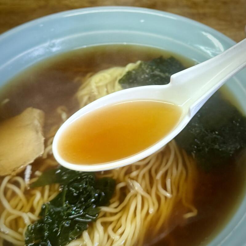 ふじた食堂 岩手県盛岡市茶畑 仙北町駅 中華そば 醤油ラーメン スープ