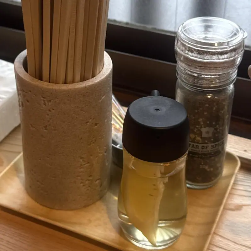 こまつ中華蕎麦 岩手県盛岡市青山 青山駅 麻婆麺 マーボーラーメン 味変 調味料