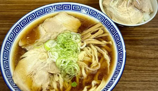 中華そば 琴の(こんの)＠山形県鶴岡市羽黒町にて太麺中華そば＆ニグめしをオーダー！5年連続の大晦日の〆ラーメンはこってりウイング麺と鉄板のサイドメニューで決まり♪
