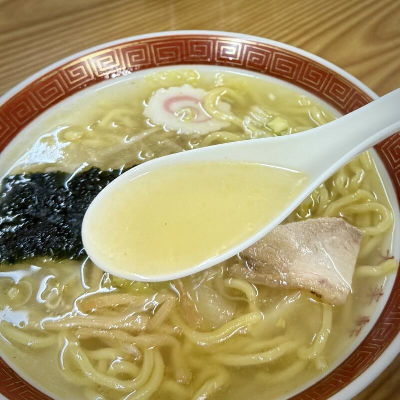 大来軒 だいらいけん 秋田県大仙市大曲 大曲駅 しおラーメン 塩ラーメン スープ
