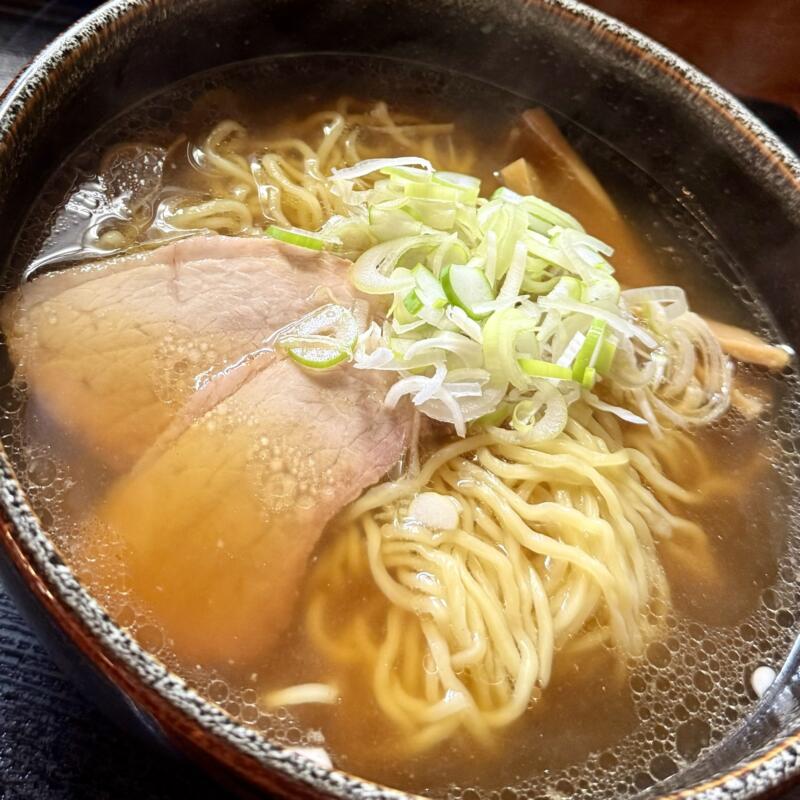 やき鳥 鈴 すず やきとり専門店 焼き鳥 山形県飽海郡遊佐町遊佐 遊佐駅 昔ながらの中華そば 醤油ラーメン 具