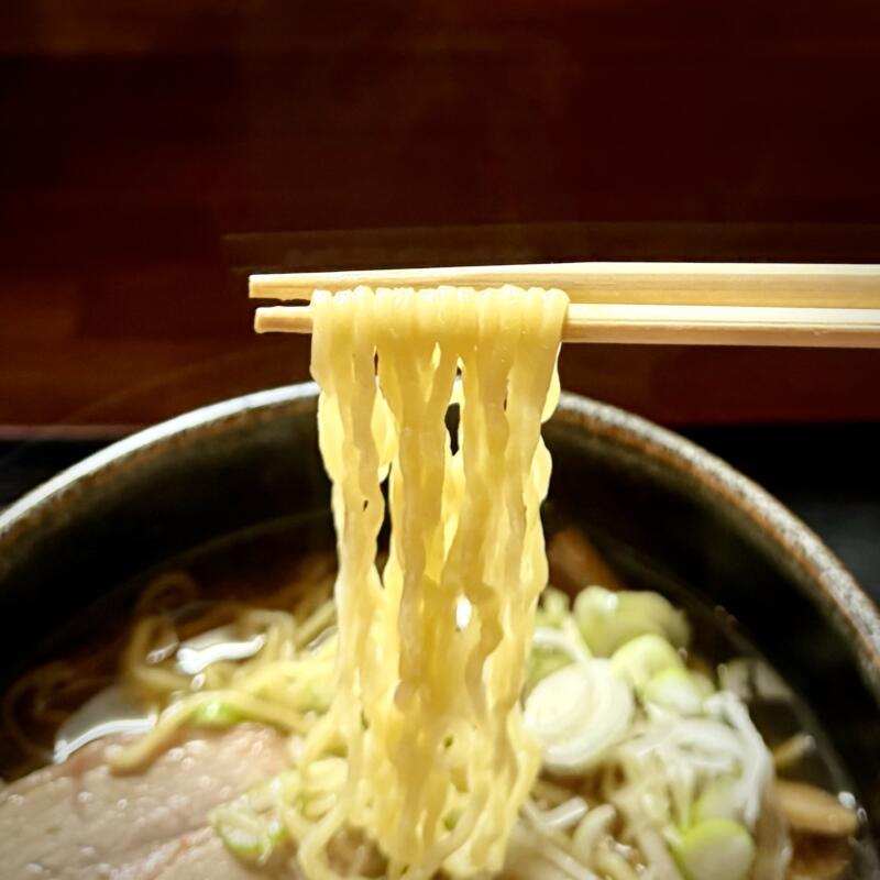 やき鳥 鈴 すず やきとり専門店 焼き鳥 山形県飽海郡遊佐町遊佐 遊佐駅 昔ながらの中華そば 醤油ラーメン 麺