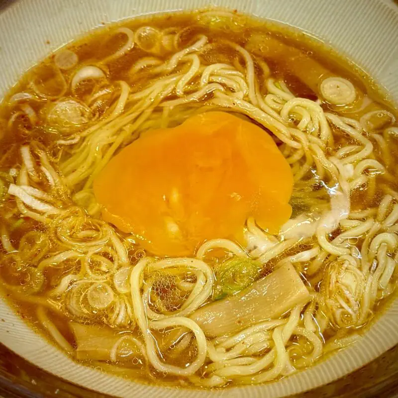 らーめん処 珍竹林 ちんちくりん 秋田県秋田市広面 秋田駅 赤沼入口 江戸系中華そば 珍竹林風 秋田ご当地 江戸系ラーメン 辛醤油ラーメン 生卵
