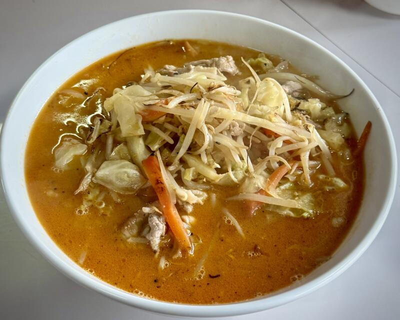 食堂 いこい 秋田県湯沢市相川 三関駅 須川 辛口みそ 辛味噌ラーメン