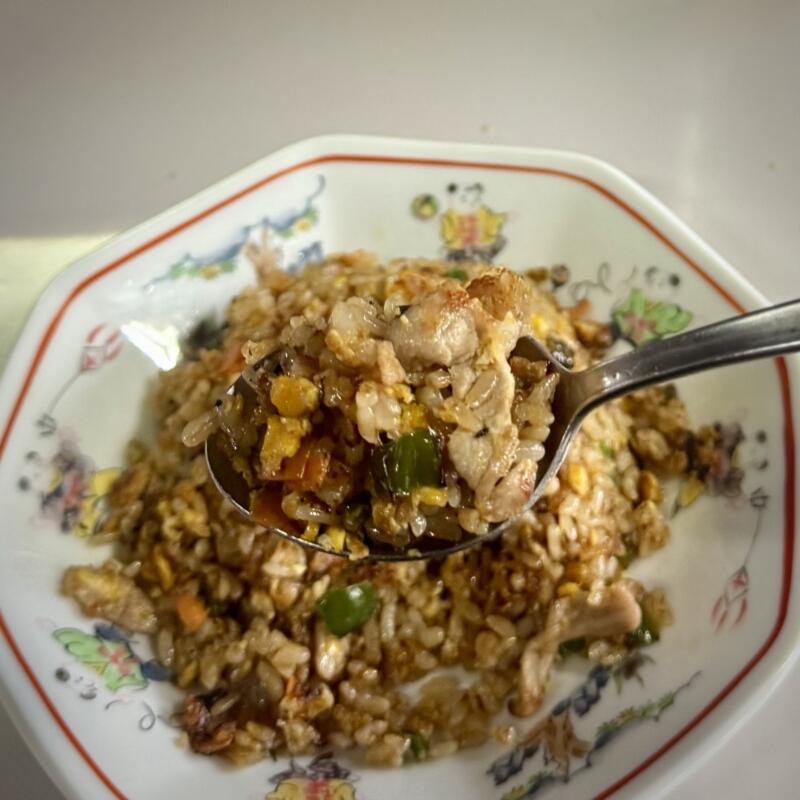 食堂 いこい 秋田県湯沢市相川 三関駅 須川 半チャーハン 炒飯