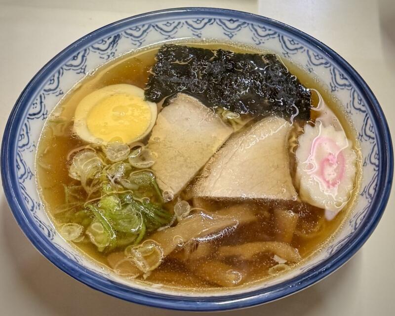そば処 紀文 きぶん 秋田県秋田市大町 川反 秋田駅 千秋麺 半 ハーフサイズ 醤油ラーメン