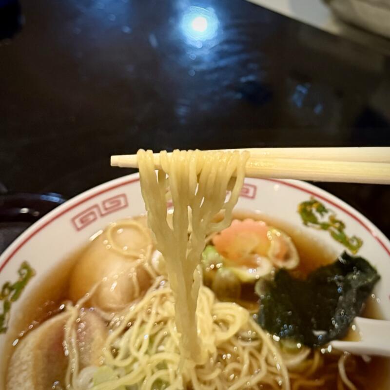 飲み処andキッチン ほのじぐみ 秋田県秋田市南通 有楽町 秋田駅 ハマちゃんラーメン 秋田ご当地 江戸系ラーメン 辛醤油ラーメン 麺