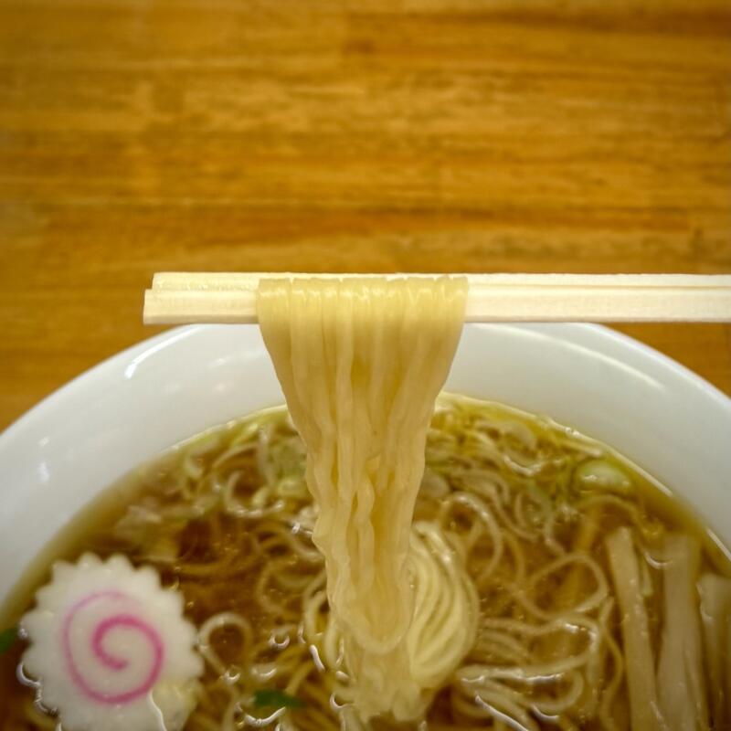 ゑびすや あの生姜ラーメン 秋田県由利本荘市矢島町 醤油ラーメン 秋田ご当地 しない鶏ラーメン 親鶏ラーメン しね肉ラーメン 麺