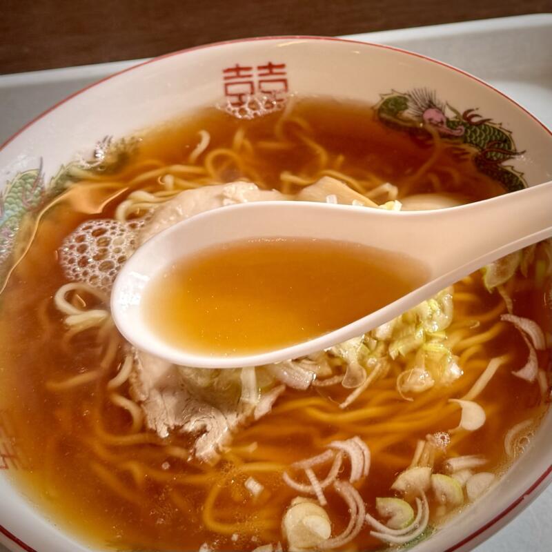 ゆりえもん食堂 秋田県由利本荘市前郷 ゆりの里交流センター ゆりえもん内 善隣館前 しょう油ラーメン 醤油ラーメン スープ