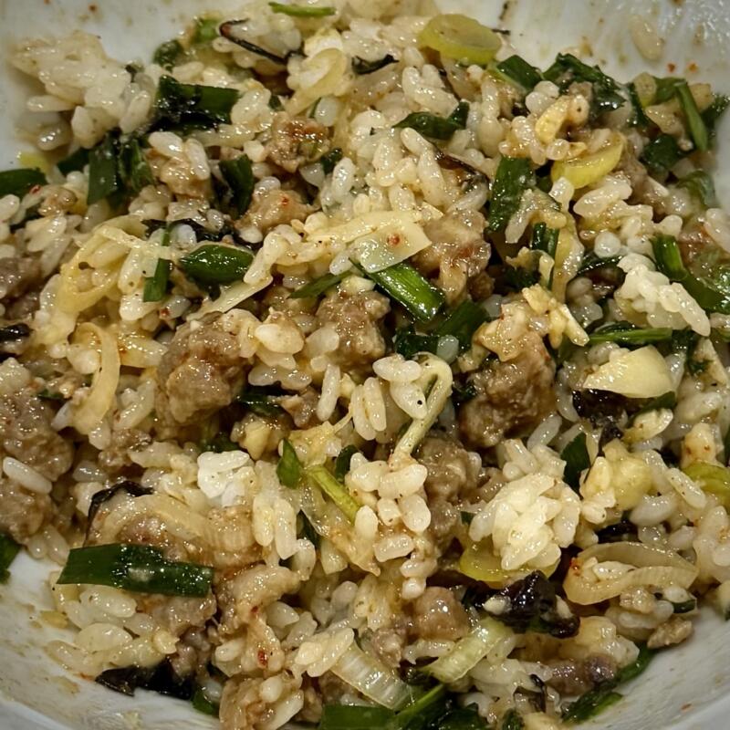 MONCHAN RAMEN SHUN もんちゃんラーメン シュン 秋田県由利本荘市川口 羽後本荘駅 県立大学入口 名古屋ご当地ラーメン 台湾まぜそば チーズ ちょい飯 追い飯