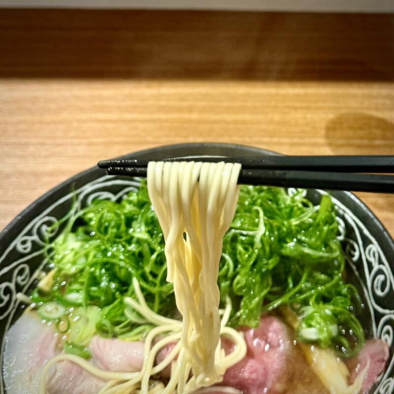 自家製麺 大和 やまと 秋田県秋田市仁井田 羽後牛島駅 仁井田小学校入口 ネギ牛煮干しらぁ麺 醤油 ねぎ牛煮干しラーメン 醤油ラーメン 自家製麺